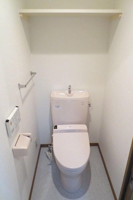 物件内観写真10　(トイレ)