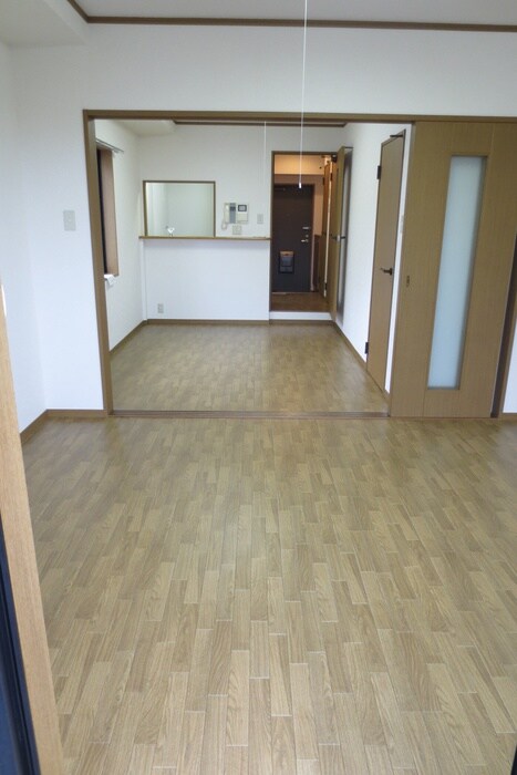 物件内観写真17　(内観写真)