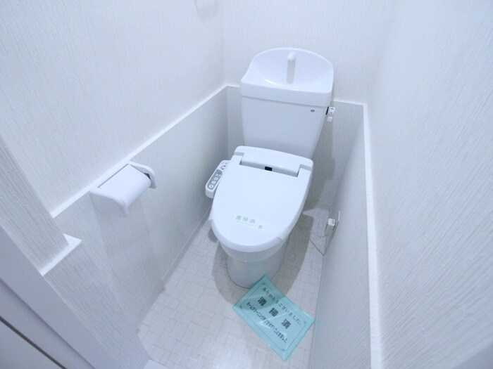 物件内観写真10　(トイレ)