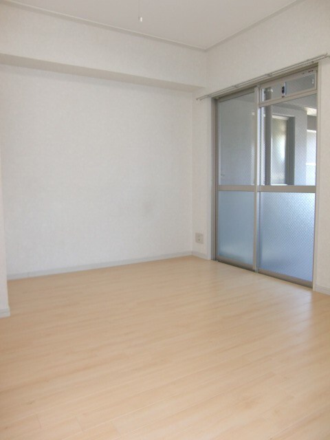 物件内観写真6　(居室)