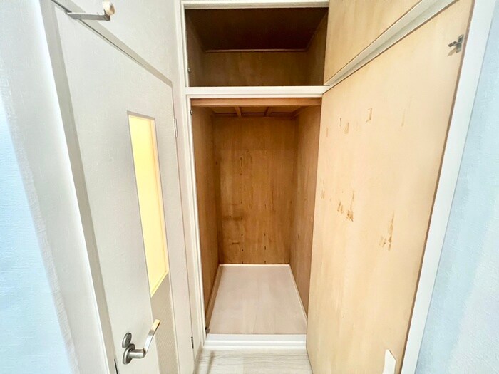 物件内観写真15　(収納)