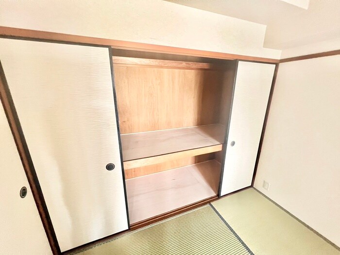 物件内観写真16　(収納)