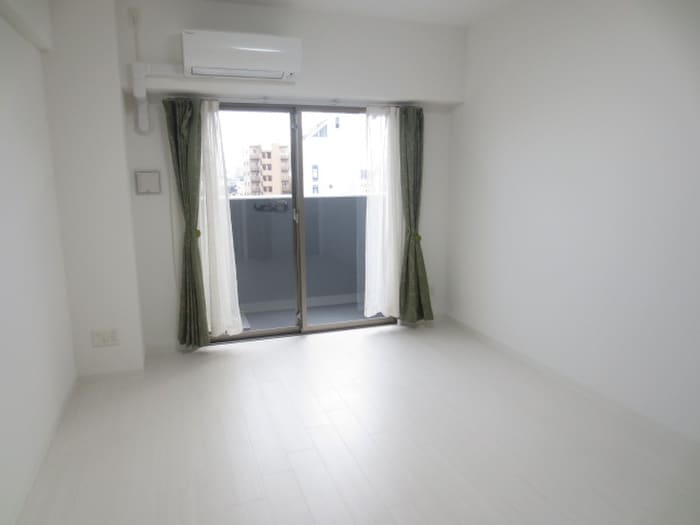 物件内観写真11　(居室)