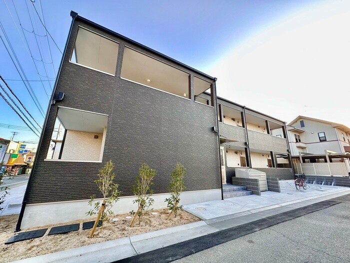 物件外観写真1　(外観写真)