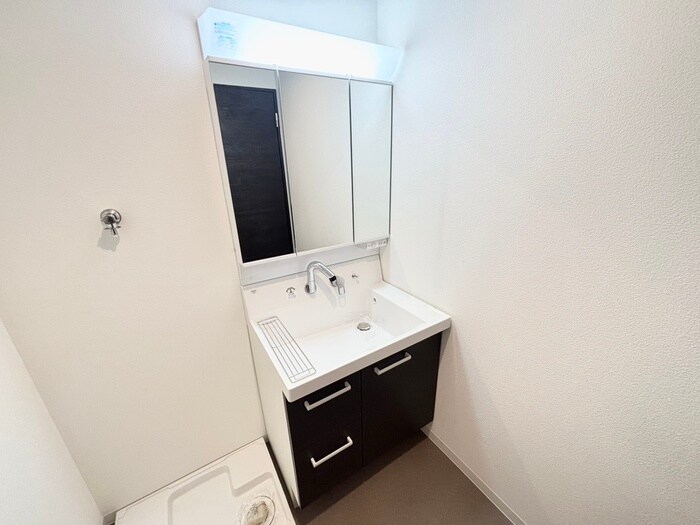 物件内観写真11　(洗面)