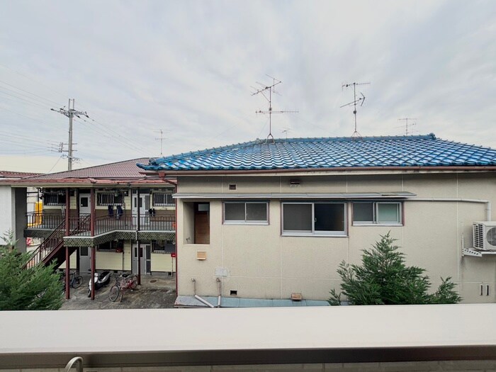 物件内観写真19　(室内からの展望)