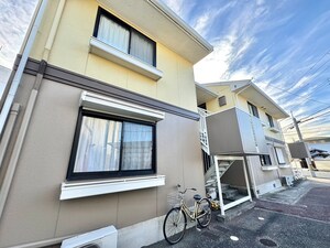 フローラルシティⅠA棟外観写真