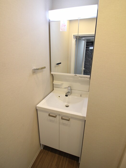 物件内観写真11　(洗面)