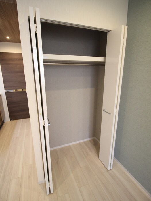 物件内観写真13　(収納)