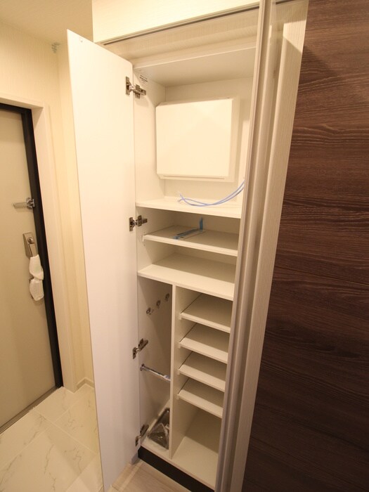 物件内観写真14　(靴箱)