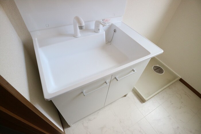 物件内観写真5　(洗面)