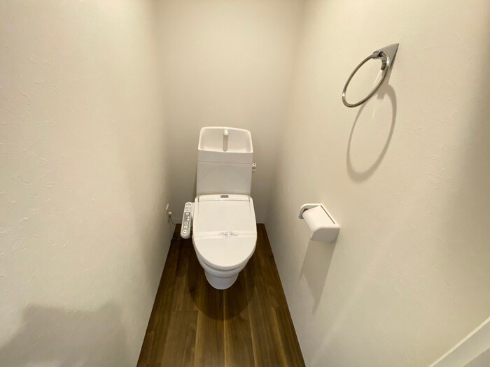 物件内観写真17　(トイレ)