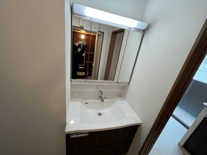 物件内観写真9　(洗面)