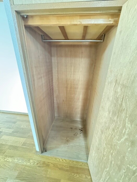 物件内観写真13　(収納)