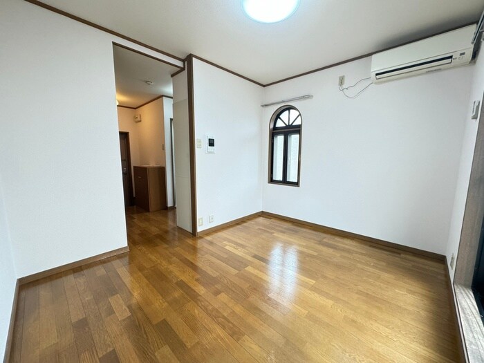 物件内観写真21　(居室)