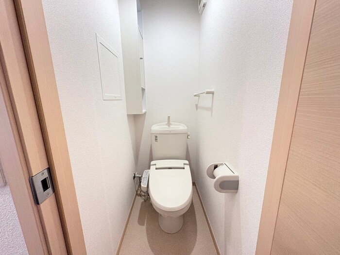 物件内観写真13　(トイレ)