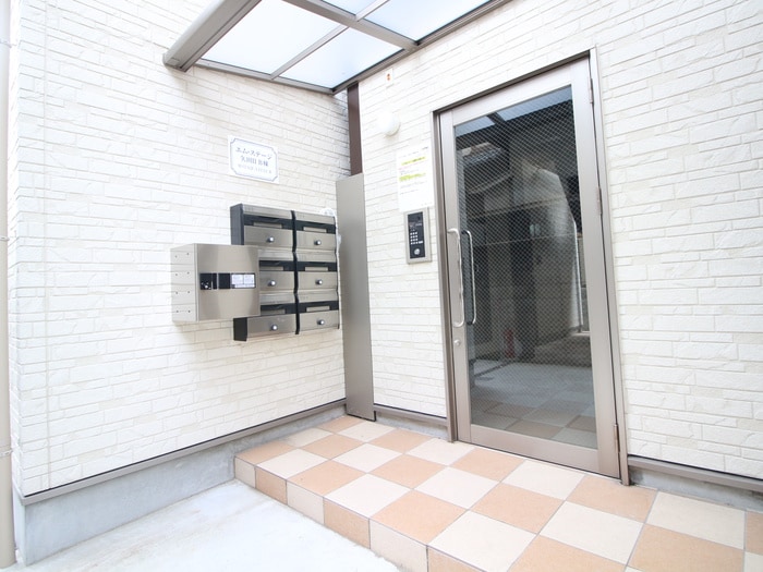 物件外観写真3　(同型モデル)