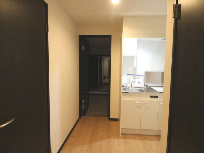 物件内観写真14　(玄関)