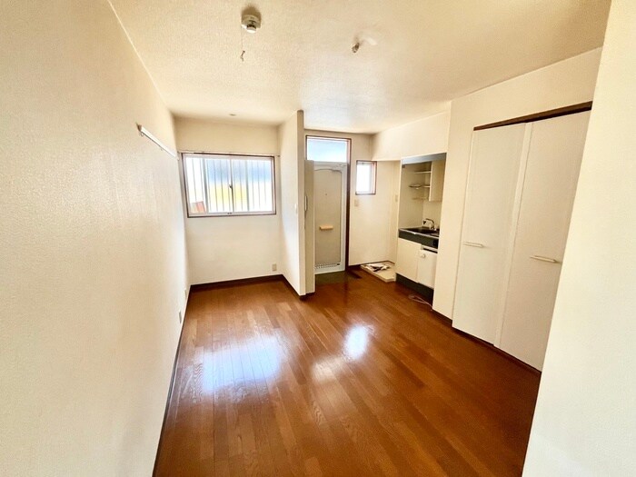 物件内観写真8　(居室)