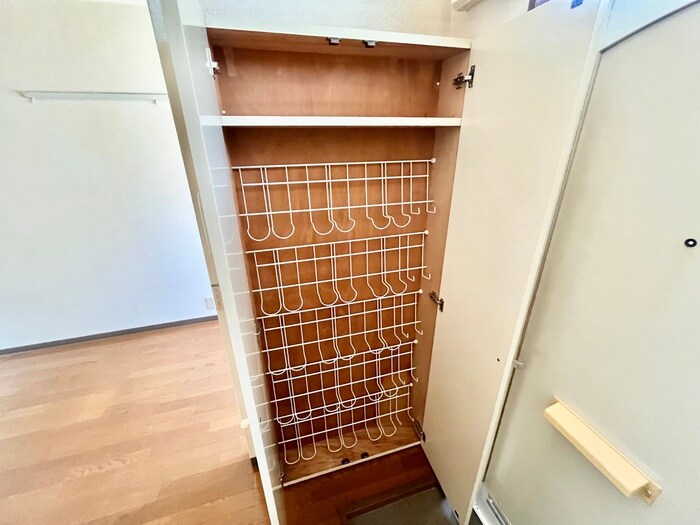 物件内観写真19　(靴箱)