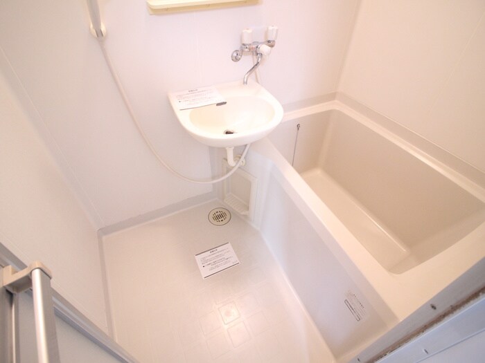 物件内観写真10　(バス／シャワールーム等)