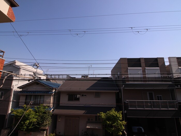 物件内観写真16　(室内からの展望)