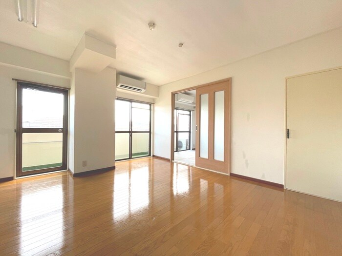 物件内観写真7　(居室)