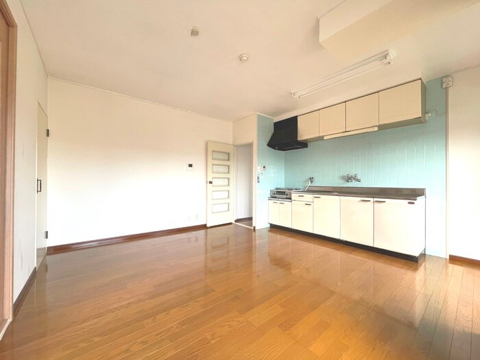 物件内観写真10　(居室)