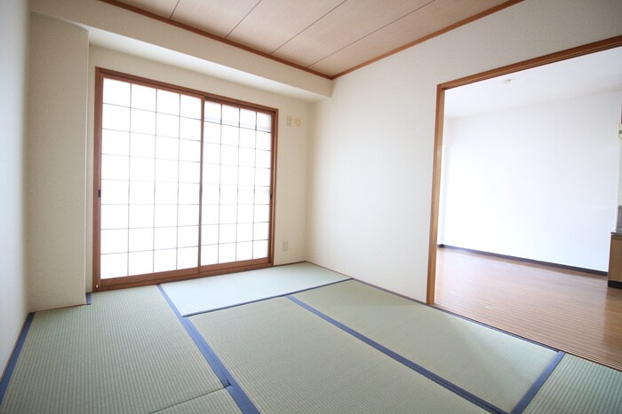 物件内観写真8　(居室)