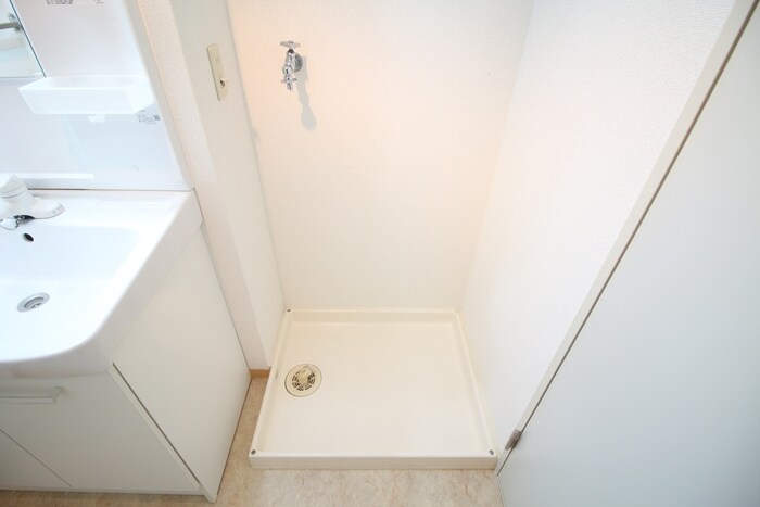 物件内観写真20　(洗濯機置場)