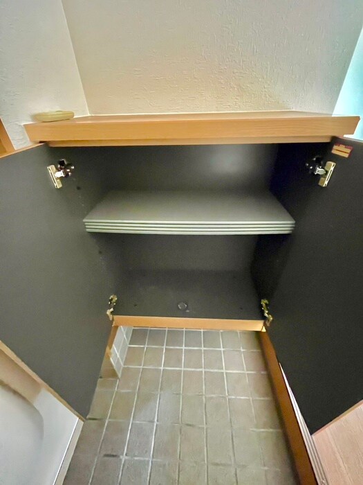 物件内観写真18　(靴箱)