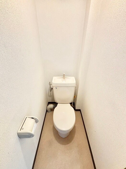 物件内観写真7　(トイレ)