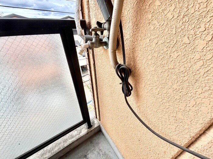 物件内観写真17　(洗濯機置場)