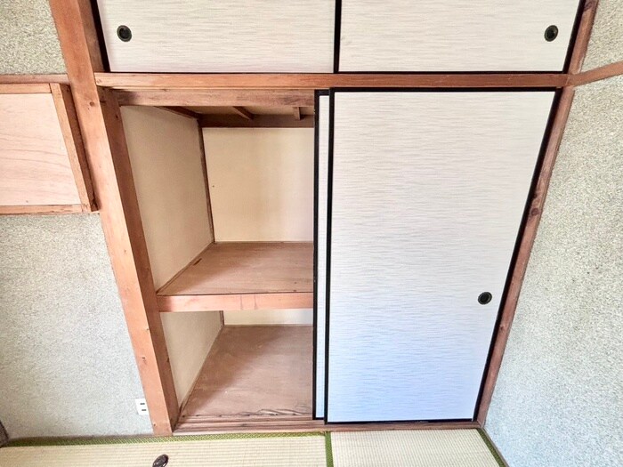 物件内観写真16　(収納)
