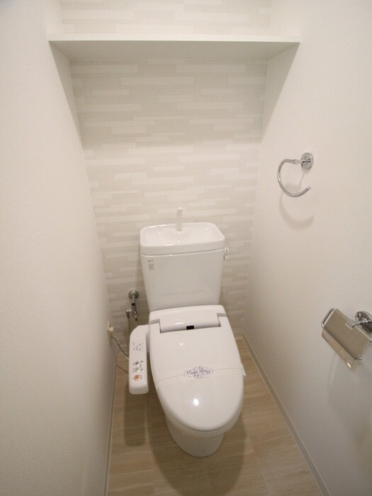 物件内観写真9　(トイレ)