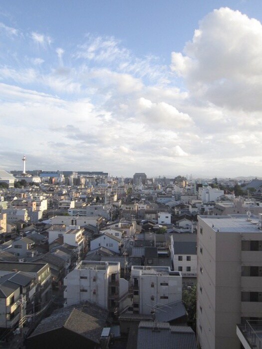 物件内観写真14　(室内からの展望)