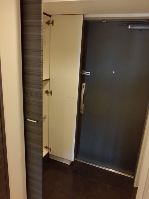 物件内観写真15　(靴箱)