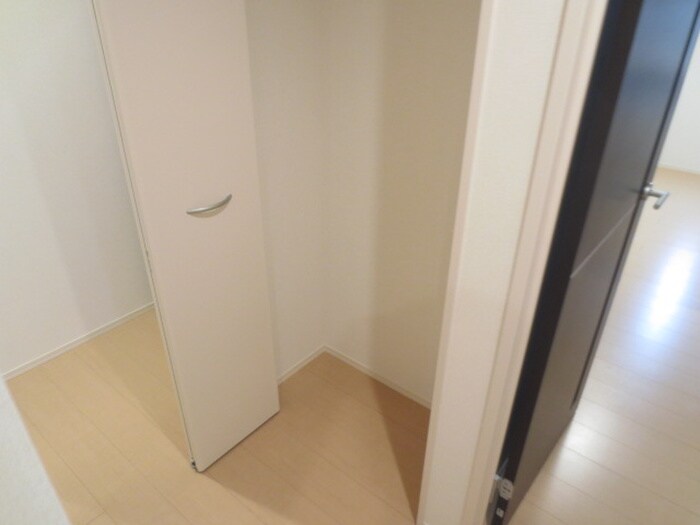 物件内観写真8　(内観写真)