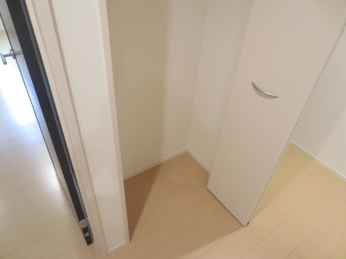 物件内観写真8　(内観写真)