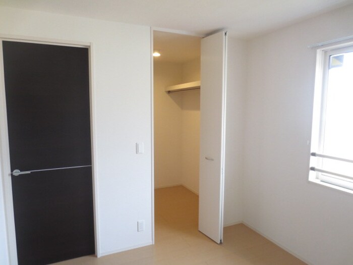 物件内観写真12　(内観写真)