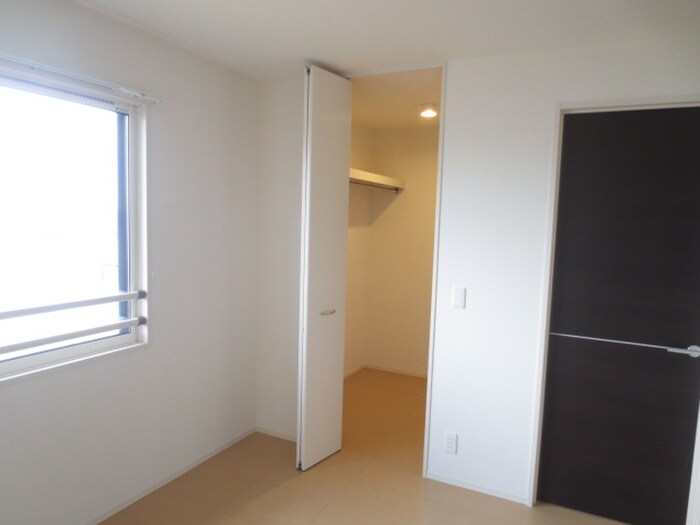 物件内観写真12　(内観写真)