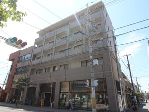 パレドヴァン中村外観写真