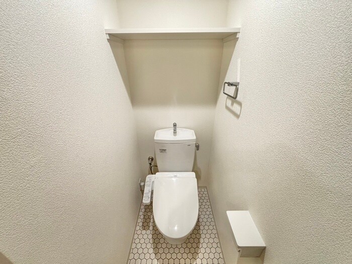 物件内観写真11　(トイレ)