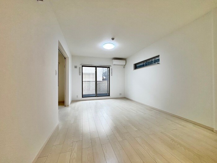 物件内観写真15　(居室)