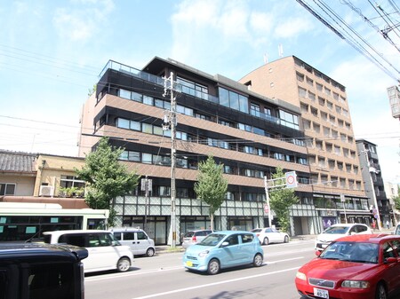 グランスウィート鴨川外観写真