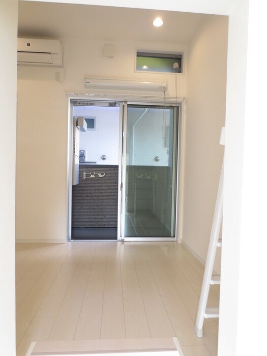 物件内観写真13　(居室)