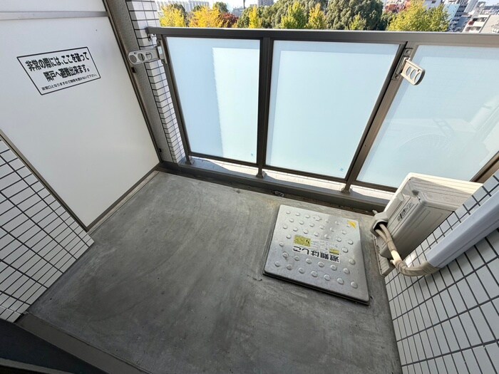 物件内観写真12　(ベランダ・バルコニー)