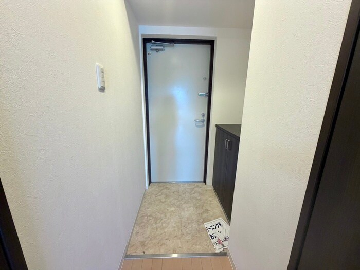 物件内観写真14　(玄関)