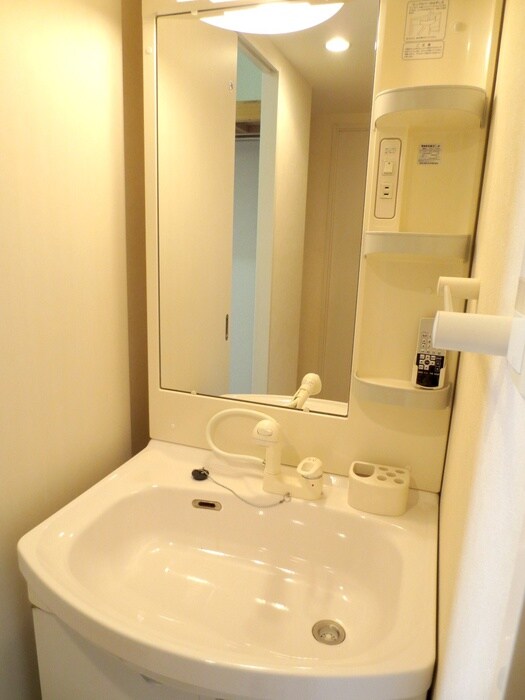 物件内観写真10　(洗面)