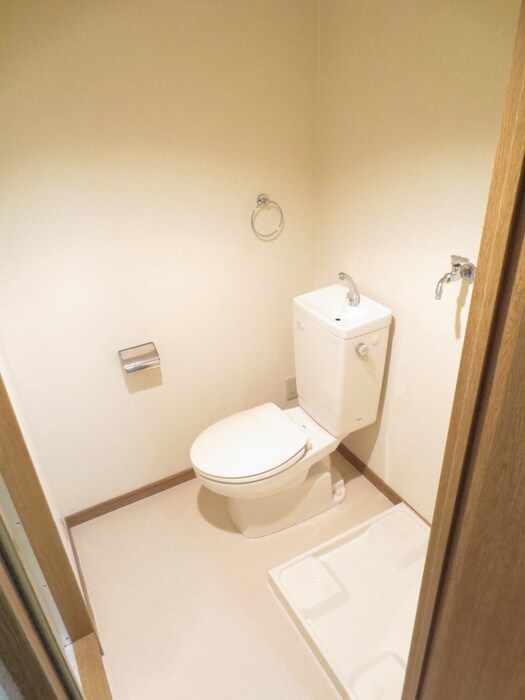 物件内観写真11　(トイレ)